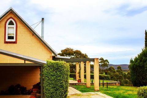 El Camino Country Cottage With Terrace And Stunning Views - Surfers Paradise Gold Coast 1