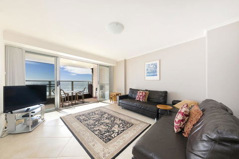 El Sandi, Unit 06, 14-18 North Street - Surfers Paradise Gold Coast 2