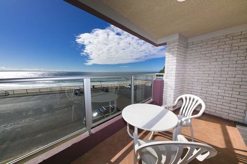 El Sandi, Unit 06, 14-18 North Street - Surfers Paradise Gold Coast 1