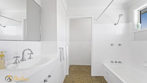 Elanora - Ocean St No.8 - Surfers Paradise Gold Coast 2