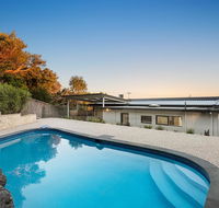 Ellerina Sea Vista Luxury Family Retreat with sauna pool amazing water views walk to beach - Surfers Paradise Gold Coast