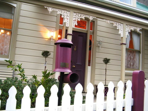 Ellie's Place On City Park - Surfers Paradise Gold Coast 1
