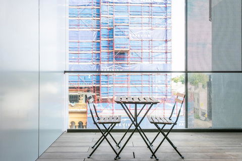 ENCORE IV: Bondi Junction - Surfers Paradise Gold Coast 2