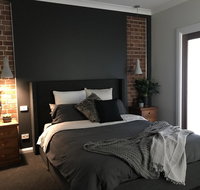 Executive Villa private 2 bedroom in ideal location - Surfers Paradise Gold Coast
