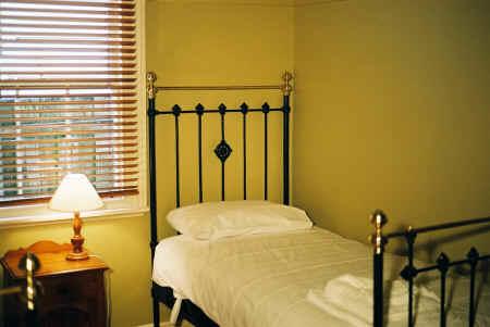 Eyre House - Surfers Paradise Gold Coast 0