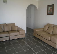 Fabulous location - Ground Floor Waterfront Unit Clearview Apartments - Surfers Paradise Gold Coast