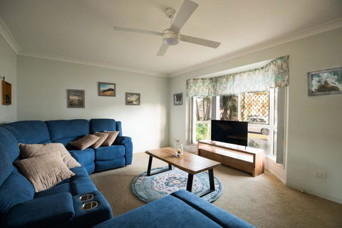 Family Getaway Close To Beach And Restaurants - Surfers Paradise Gold Coast 2