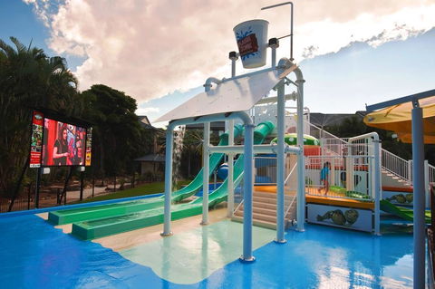 FAMILY PARADISE - Surfers Paradise Gold Coast 3