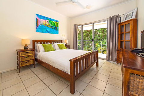 Fannie Bay Art House - Surfers Paradise Gold Coast 2