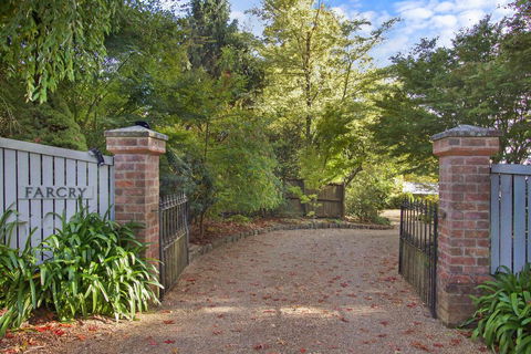 FARCRY - Surfers Paradise Gold Coast 0