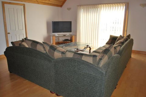 Farm Lane Retreat - Surfers Paradise Gold Coast 2
