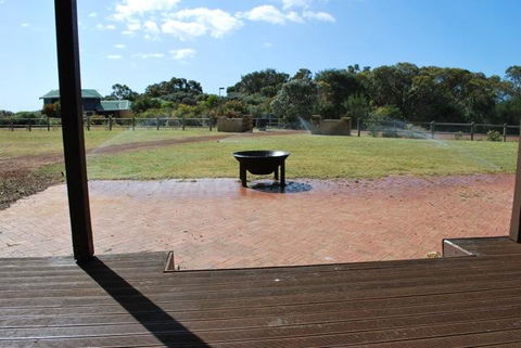 Farm Lane Retreat - Surfers Paradise Gold Coast 3