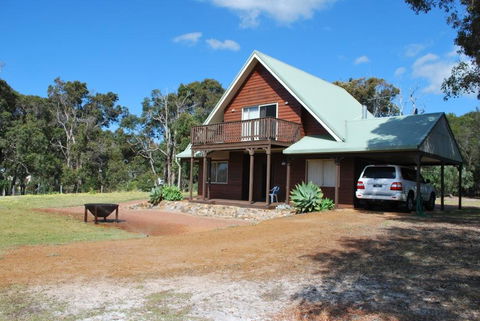 Farm Lane Retreat - Surfers Paradise Gold Coast 0