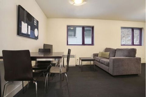 Fasils Home - Surfers Paradise Gold Coast 2