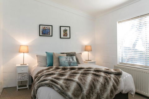 Feathertop Alpine Lodge - Surfers Paradise Gold Coast 3