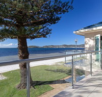 Filoli' 91 Foreshore Drive - huge waterfront home
