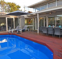 FLORENCE HOUSE Sundrenched Luxury with Pool  Deck