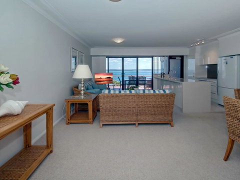 Florentine Unit 14, 11 Columbia Close - Surfers Paradise Gold Coast 2