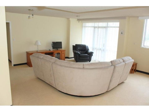 Fountain Court 25 18 Lord Street - Surfers Paradise Gold Coast 3