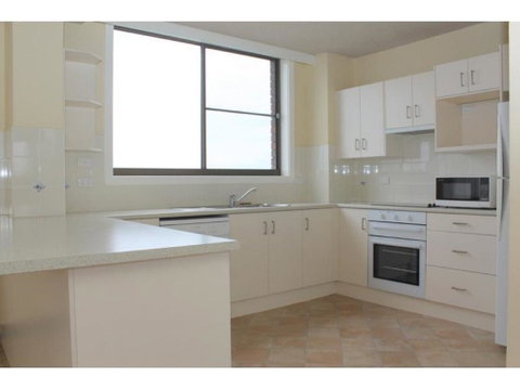 Fountain Court 25 18 Lord Street - Surfers Paradise Gold Coast 1