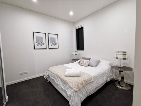 G02 Courtyard Apartment - Surfers Paradise Gold Coast 1