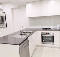 G04 Courtyard Apartment