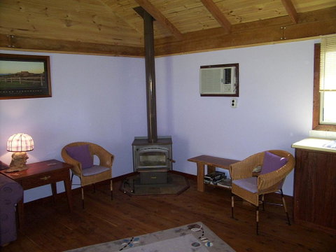 Gaddleen Grove Cottages - Surfers Paradise Gold Coast 2