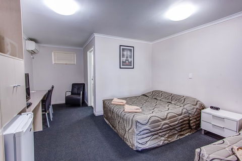 Galaxy Mackay Motor Inn - Surfers Paradise Gold Coast 3