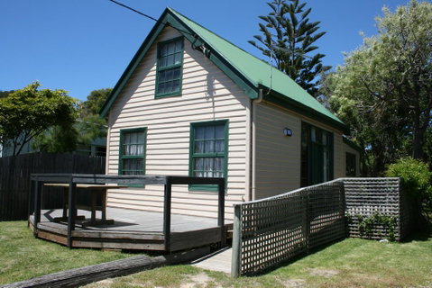 Gaol House Cottages - Surfers Paradise Gold Coast 3