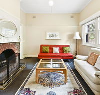 GlenIris Beautiful 6BedderFamily House2BathPool - Surfers Paradise Gold Coast