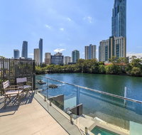 Gold Coast Private Homes - Waterfront Villas Paradise Island - Surfers Paradise Gold Coast