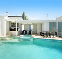 Golden Gate 2 Storey Penthouse with Pool - We Accommodate - Surfers Paradise Gold Coast