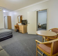 Golden Guitar Motor Inn - Surfers Paradise Gold Coast