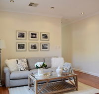 Gorgeous Row Terrace near Sydney Harbour Bridge - Surfers Paradise Gold Coast