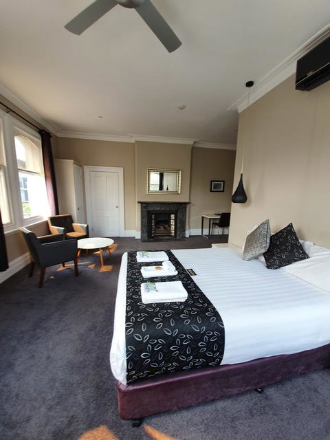 Grand Hotel - Surfers Paradise Gold Coast 0