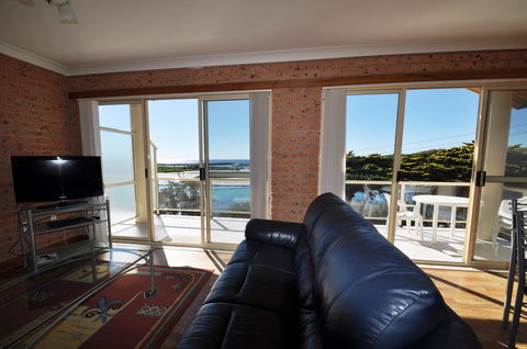 Grand Pacific 1 - Unit 4 - Surfers Paradise Gold Coast 1