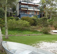 Green Point Lakehouse - Surfers Paradise Gold Coast