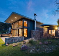 Grey Mare Chalet - Surfers Paradise Gold Coast