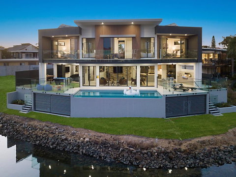 Havana Key - Surfers Paradise Gold Coast 3