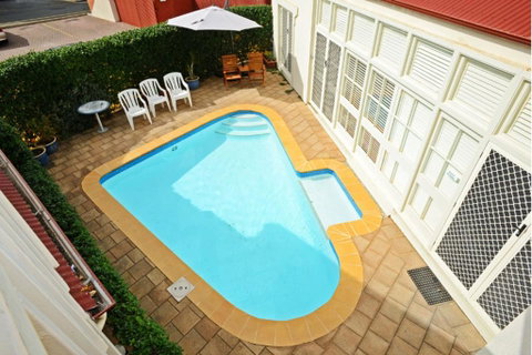 Hi 5 Luxury Holiday Apartments - Surfers Paradise Gold Coast 0