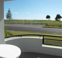 Hi Surf Unit 2 92 Head Street Forster