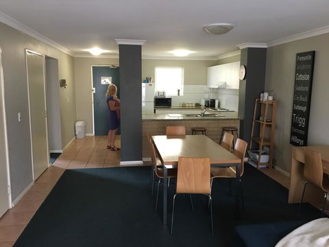 Hillarys Executive Apartment - Surfers Paradise Gold Coast 2