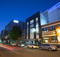 Hobart Central YHA - Surfers Paradise Gold Coast