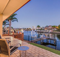 Holiday Home Amaroo - Surfers Paradise Gold Coast