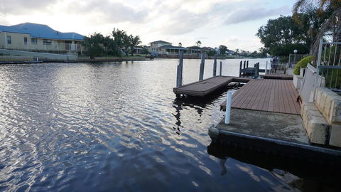 Holiday House - Surfers Paradise Gold Coast 3