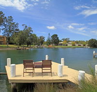 Holiday on the Water - Surfers Paradise Gold Coast