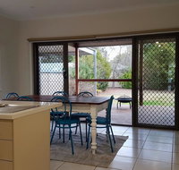 Homely Getaways - Eighth Street Mildura - Surfers Paradise Gold Coast