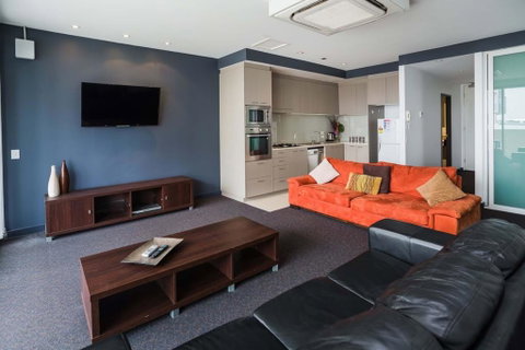 Honeysuckle Executive Suites - Surfers Paradise Gold Coast 3