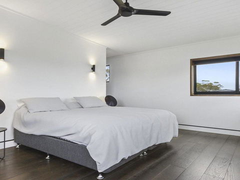 Horizons At Currarong - Architecturally Designed Beach House - Surfers Paradise Gold Coast 1
