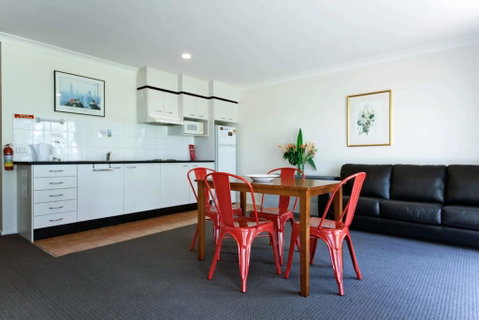 Horizons Golf Club, Villa 135 - Surfers Paradise Gold Coast 3